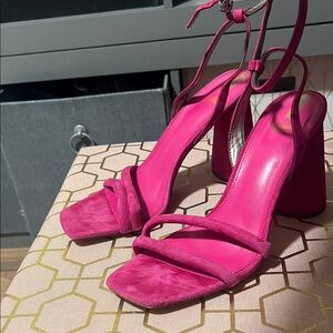 Sam Edelman Fuchsia Strappy Heels